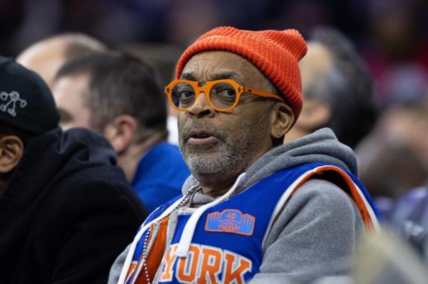 Spike Lee looks on during the Knicks' win.